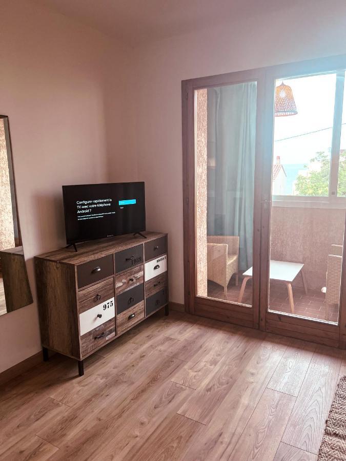 Studio Roncu Calvi  Exteriör bild